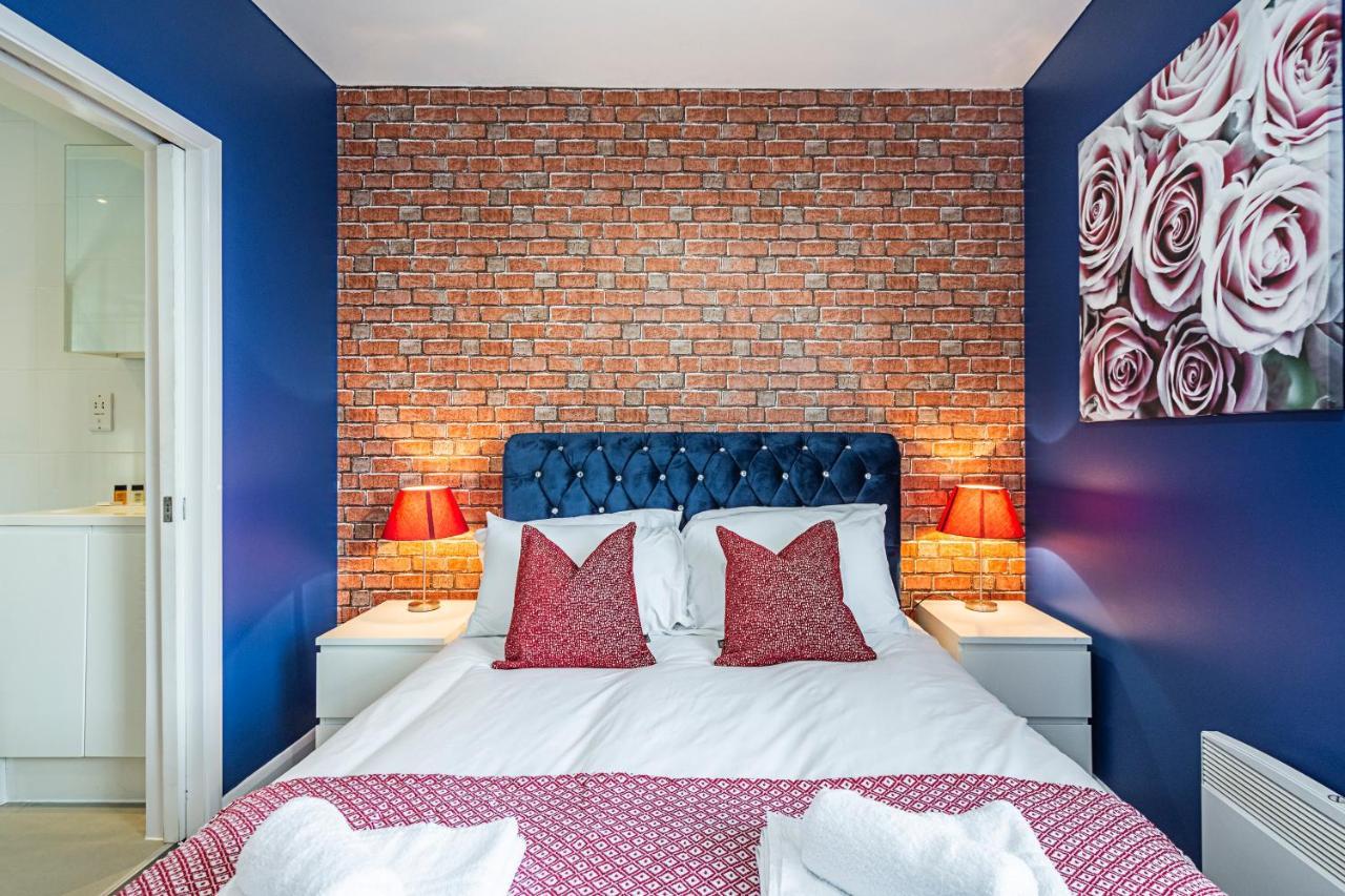 Cozy And Charming Flat: Minutes From Everything! London Exterior photo